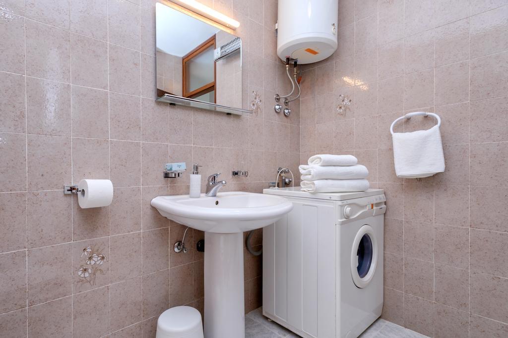 Mi Apartment Stari Grad Kültér fotó