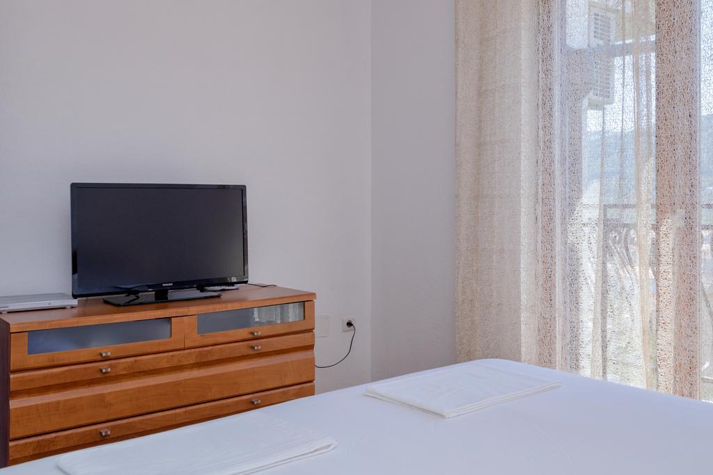Mi Apartment Stari Grad Kültér fotó
