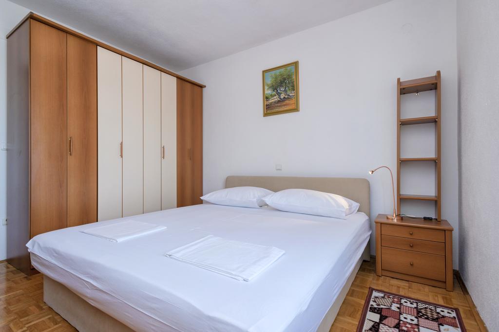 Mi Apartment Stari Grad Kültér fotó